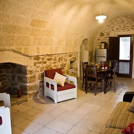 La Corte Degli Ulivi Apartmán Villa Castelli